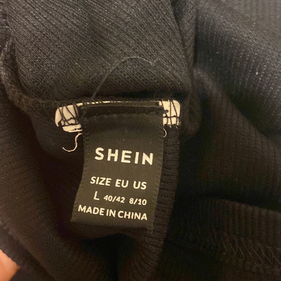 Crop top - Picture 3 of 3